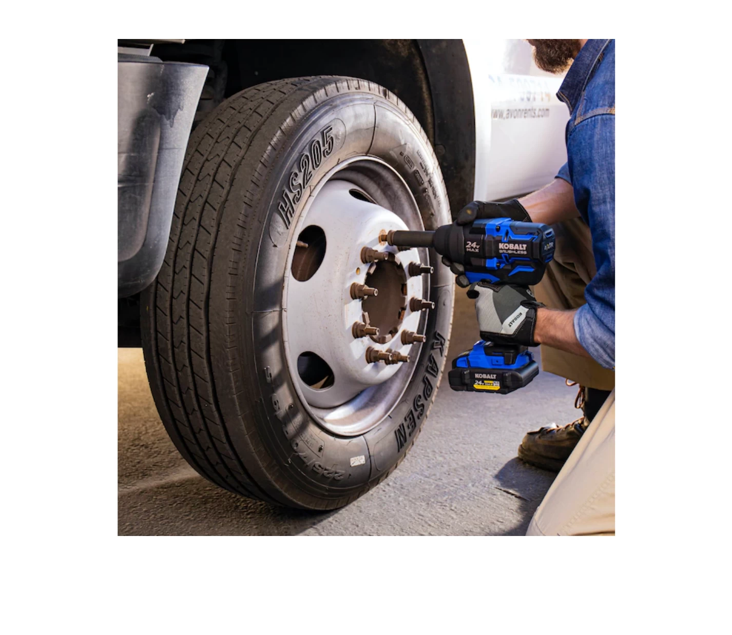 Kobalt KXIW 1424A-03 24-Volt XTR Variable Speed Brushless 1/2-in Drive Cordless Impact Wrench (1-Battery Included) - Image 11