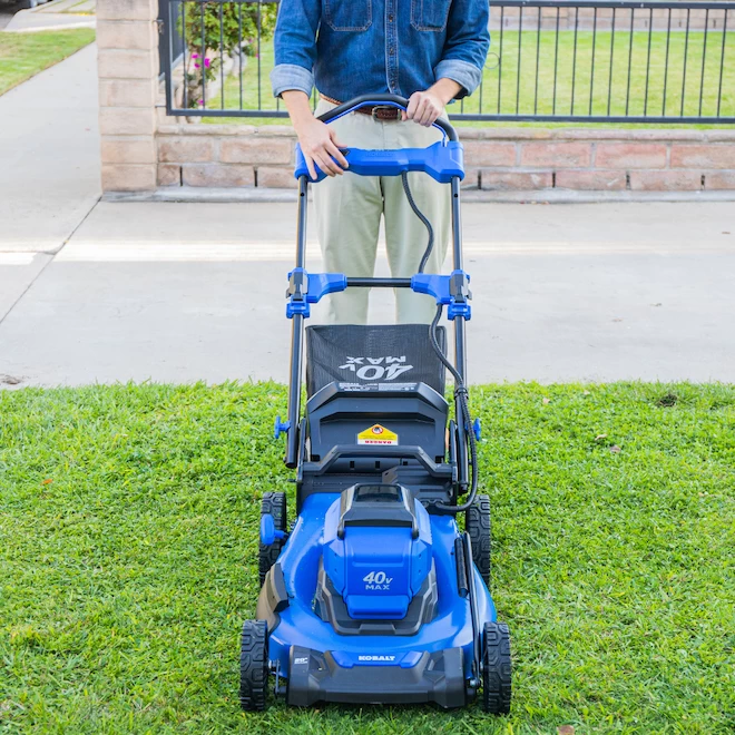 Kobalt 40 V Cordless Brushless Motor Lawn Mower - 20-in