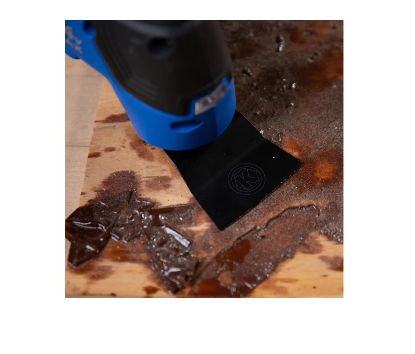 Kobalt KMT 124B-03 18-Piece Brushless 24-volt Max Variable Speed Oscillating Multi-Tool Kit With Soft Case - Image 10